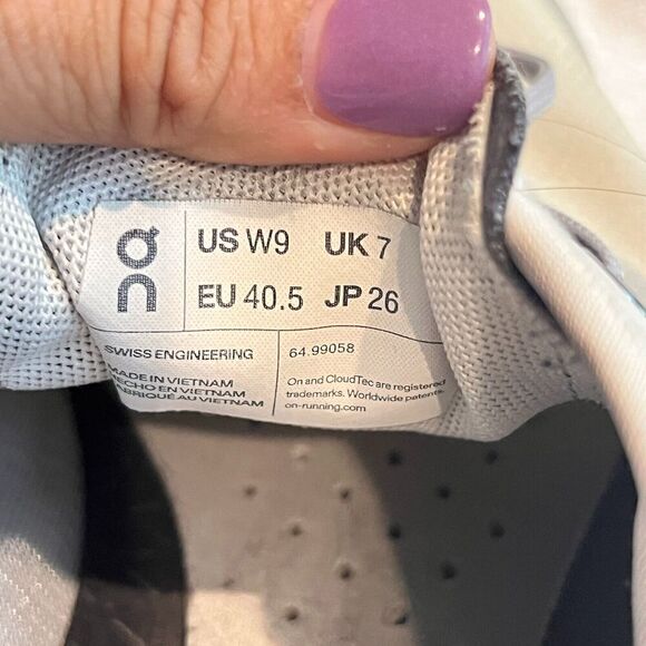 On Cloud Cloudtec Women White Sneaker Lace Up W9 Low Top Running Shoes Black - Picture 12 of 13